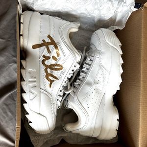 Fila Disruptor II Script